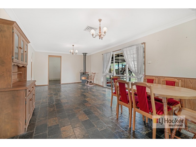 213 Station Lane, Lochinvar NSW 2321
