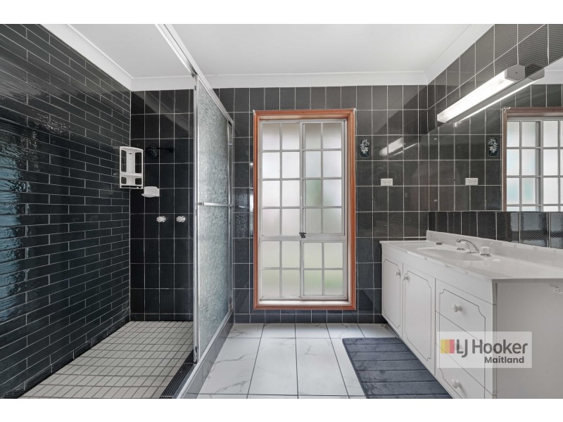 213 Station Lane, Lochinvar NSW 2321
