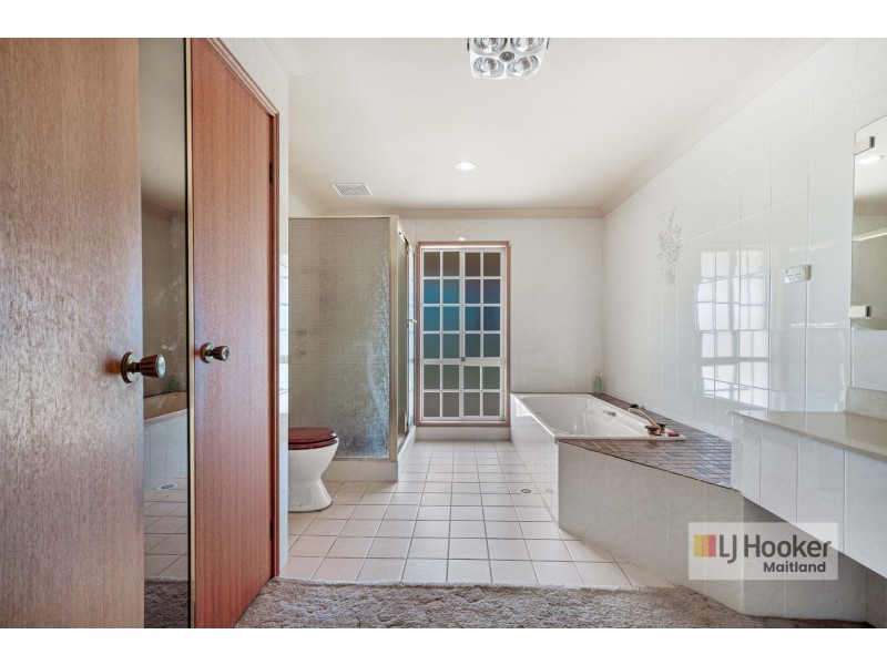 213 Station Lane, Lochinvar NSW 2321