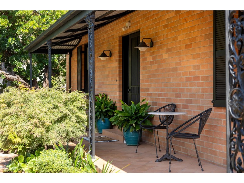 36 King Street, Lorn NSW 2320