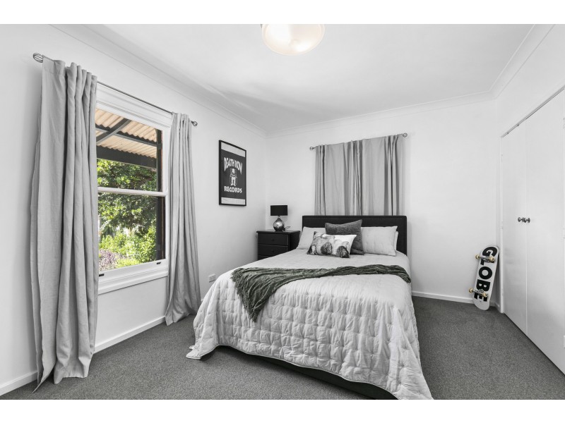 36 King Street, Lorn NSW 2320