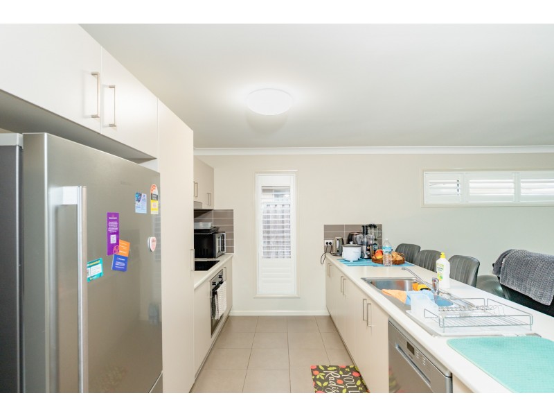 1 Grebe Street, Aberglasslyn NSW 2320