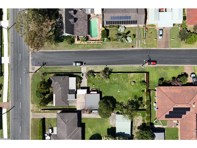 12 Goldingham Street, Tenambit NSW 2323