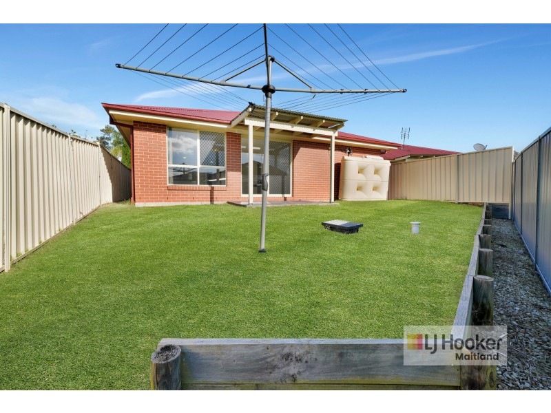 13a MacGowan Crescent, Ashtonfield NSW 2323