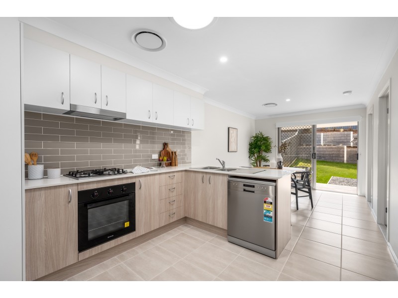 2/45 Camelia Street, Gillieston Heights NSW 2321