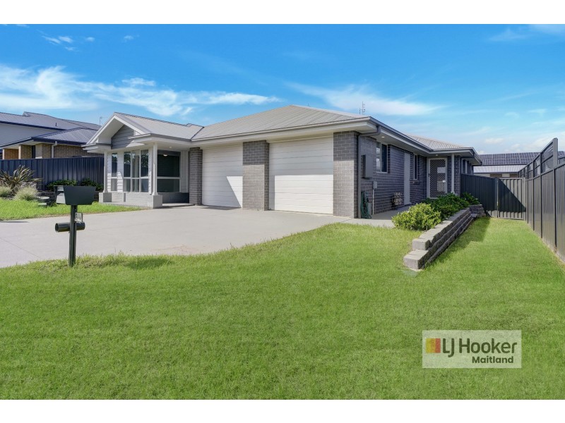 2/4 Quintero Close, Heddon Greta NSW 2321