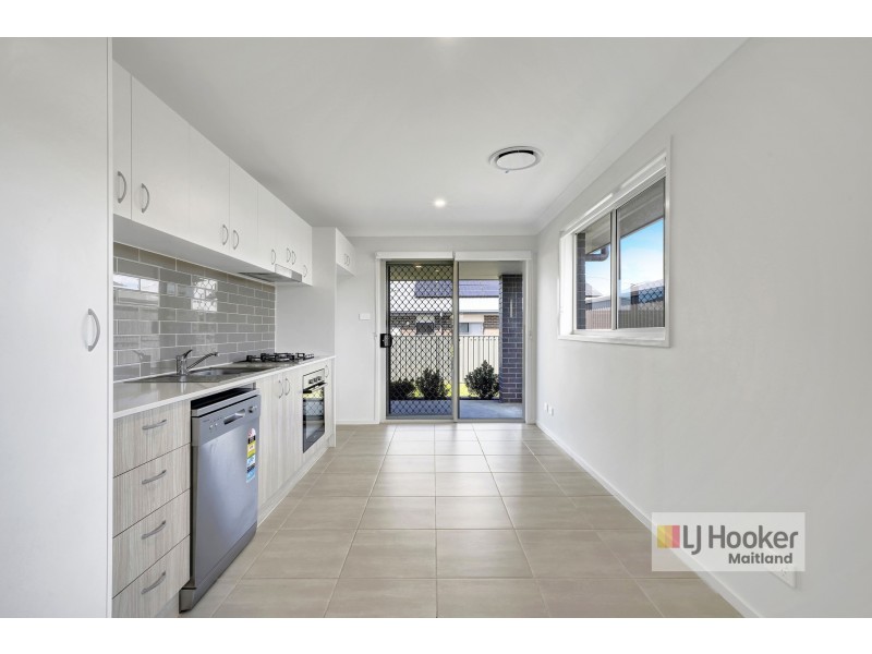 2/4 Quintero Close, Heddon Greta NSW 2321
