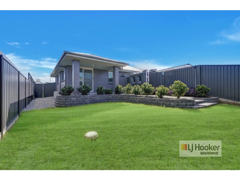 2/4 Quintero Close, Heddon Greta NSW 2321