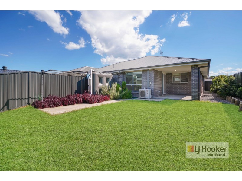 1/4 Quintero Close, Heddon Greta NSW 2321
