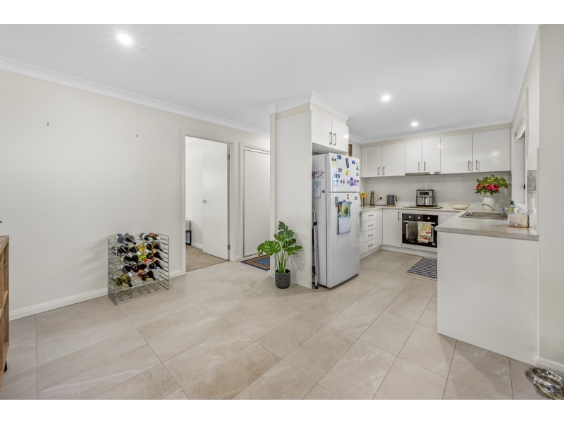 6 & 6a Ellesmere Street, Thornton NSW 2322
