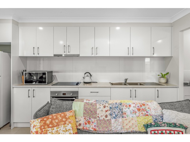 6 & 6a Ellesmere Street, Thornton NSW 2322