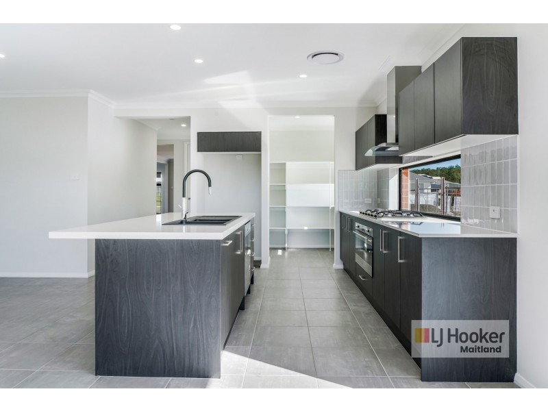 15 Kedwell Loop, North Rothbury NSW 2335