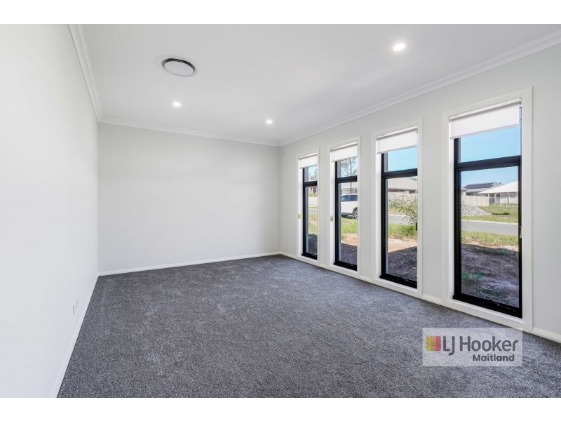 15 Kedwell Loop, North Rothbury NSW 2335