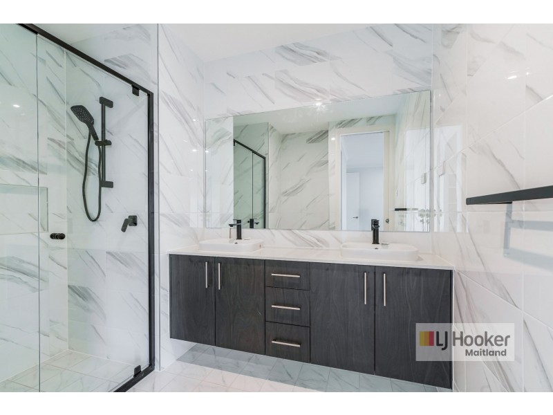 15 Kedwell Loop, North Rothbury NSW 2335