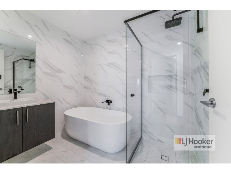 15 Kedwell Loop, North Rothbury NSW 2335