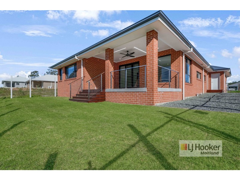 15 Kedwell Loop, North Rothbury NSW 2335