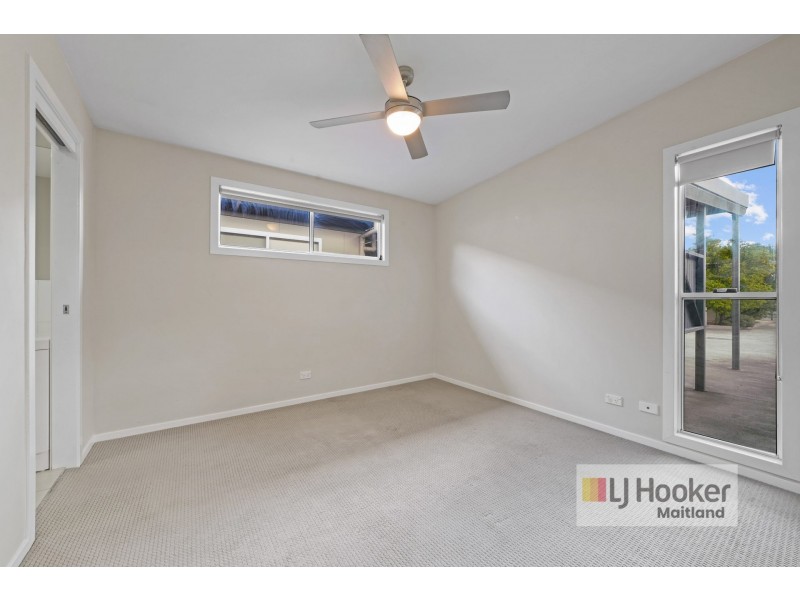 2/24 Carroll Avenue, Cessnock NSW 2325