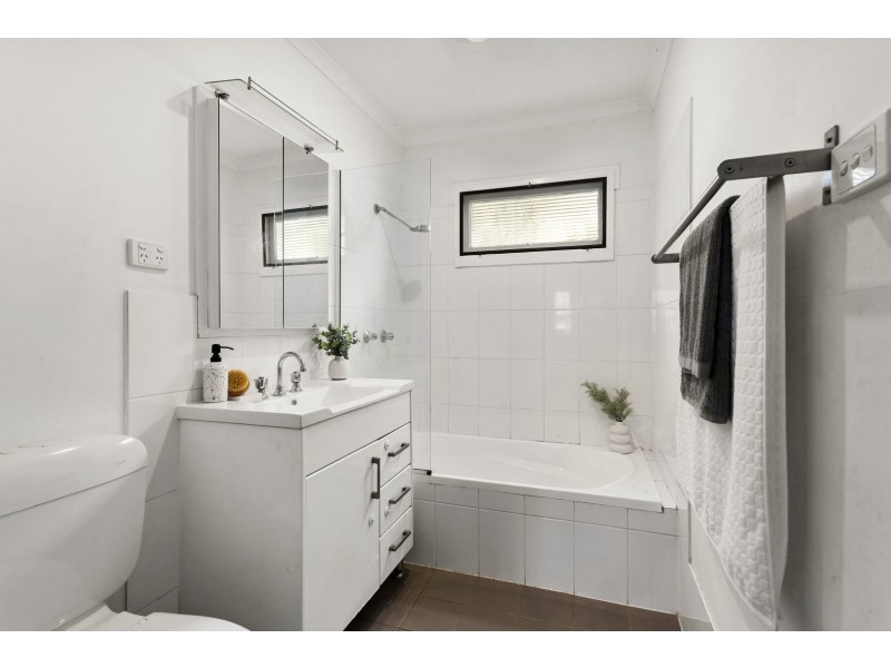 9 Porter Avenue, East Maitland NSW 2323