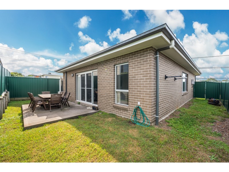 14c Devon Street, Greta NSW 2334