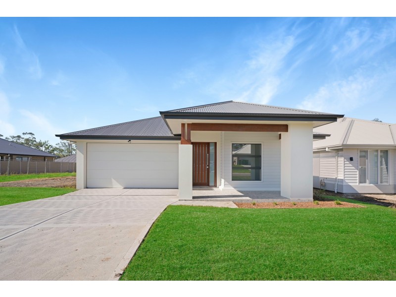 11 Wren Way, North Rothbury NSW 2335
