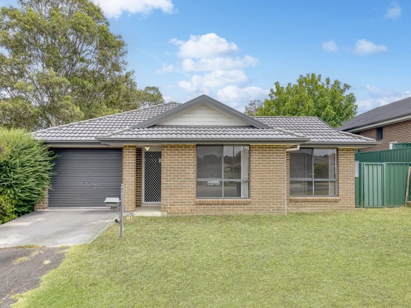 12B Devon Street, Greta NSW 2334
