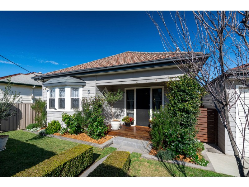 6 Russell Street, Telarah NSW 2320