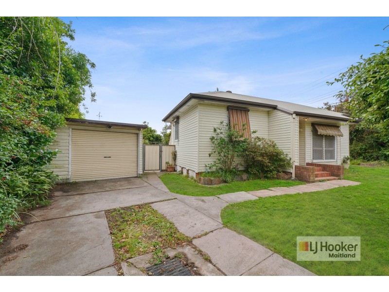 4 Hughes Street, East Maitland NSW 2323