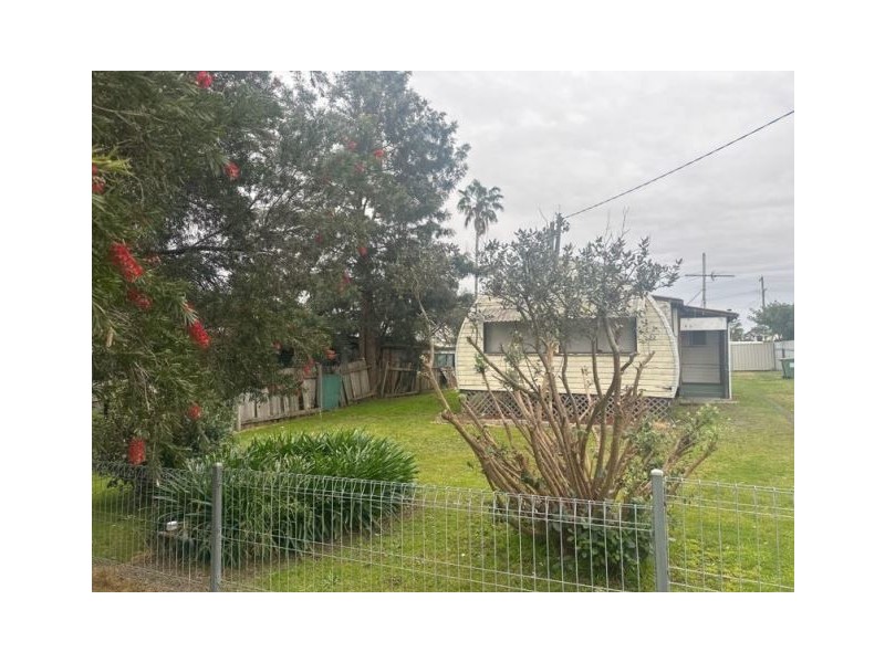22 Macquarie Avenue, Cessnock NSW 2325
