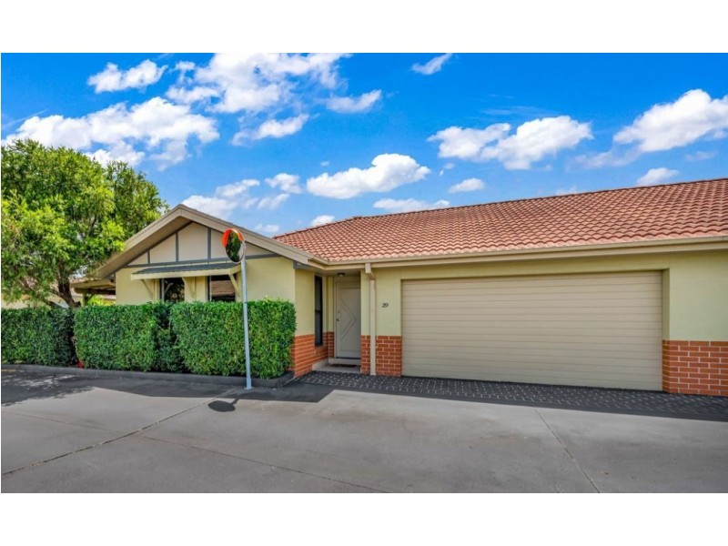 29/12 Denton Park Drive, Rutherford NSW 2320