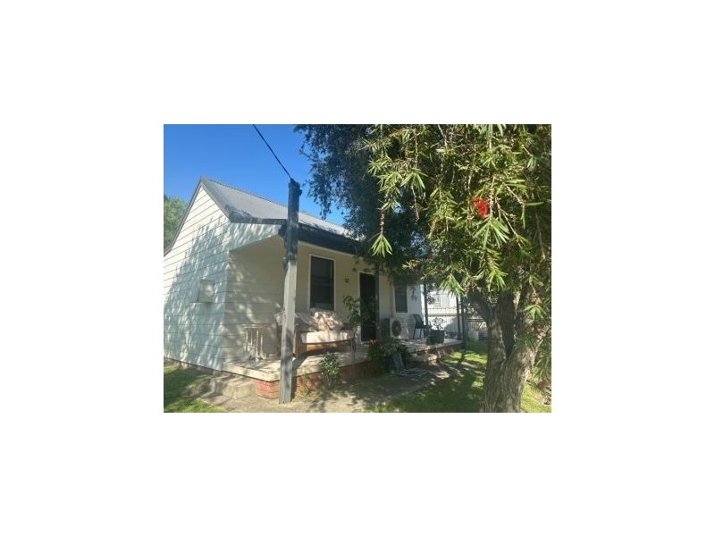 32 Fourth Street, Weston NSW 2326