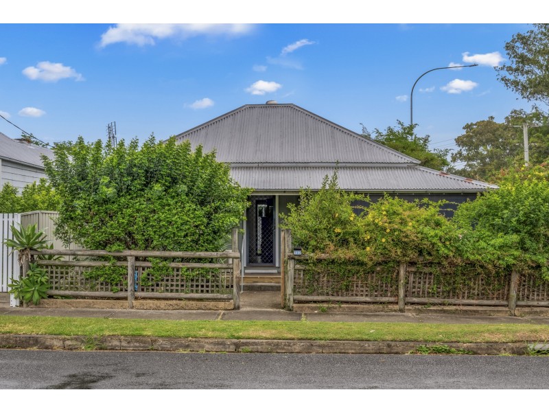 142 Elgin Street, Maitland NSW 2320