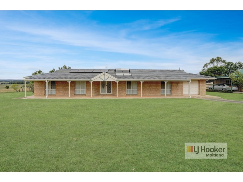 1 Quarry Road, Farley NSW 2320