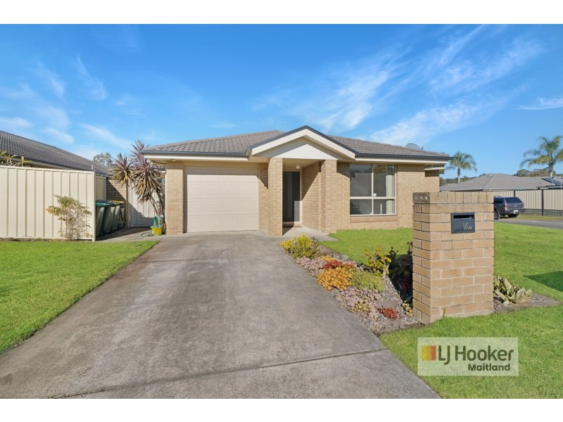 2/89 Streeton Drive, Metford NSW 2323