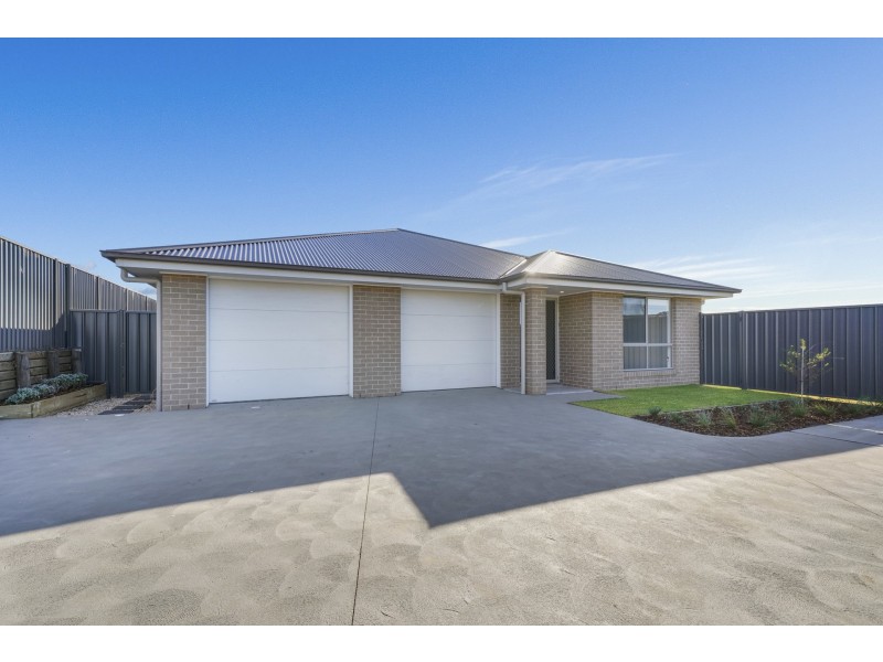 24C Auburn Street, Gillieston Heights NSW 2321