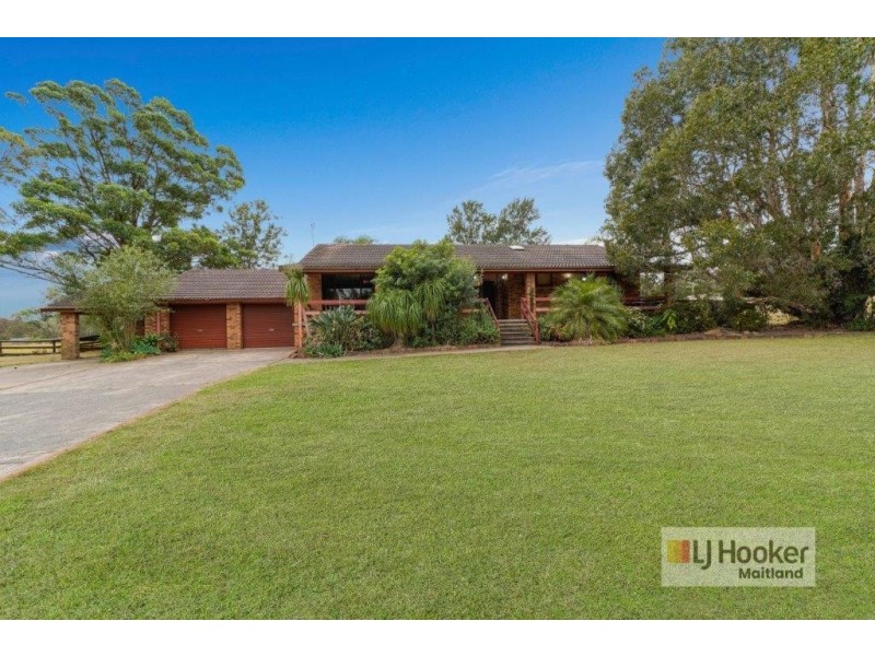 17 White Street, Greta NSW 2334