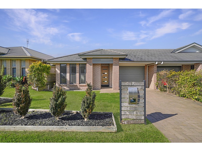 19 Teal Street, Aberglasslyn NSW 2320