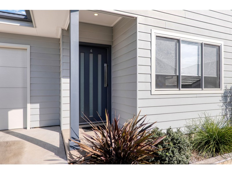6/53 Warbler Street, Aberglasslyn NSW 2320