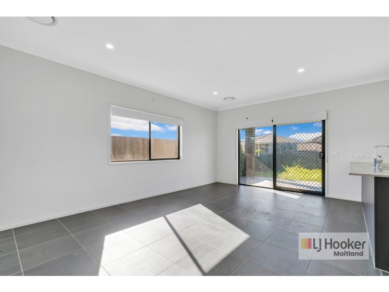 20 Tourmaline Drive, Rutherford NSW 2320