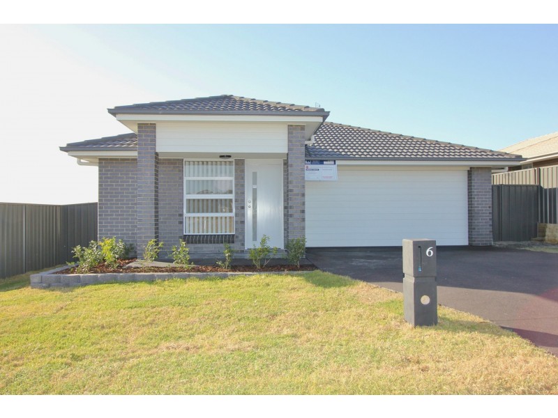 6 Cambridge Street, Thornton NSW 2322