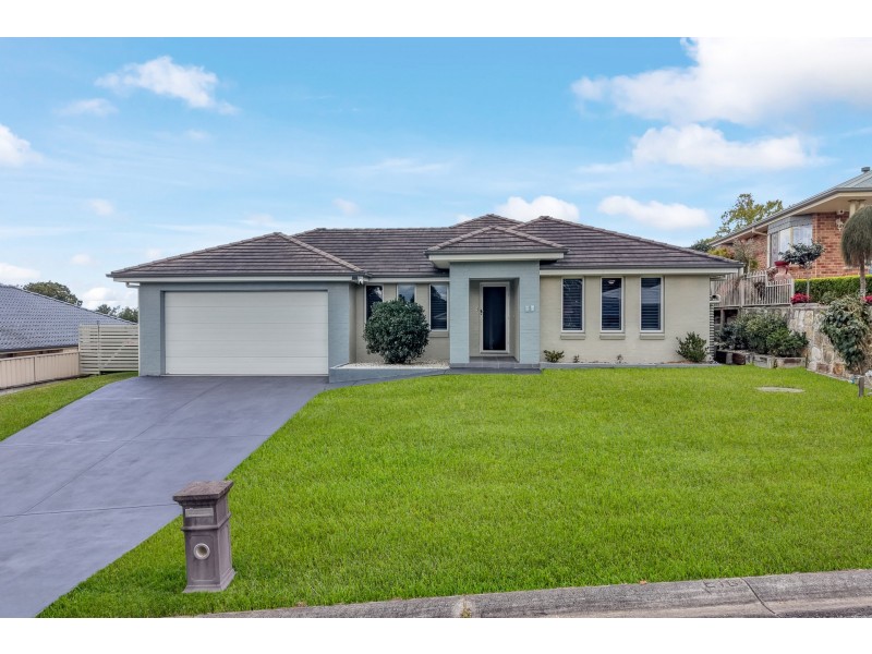 17 Stanley Close, Bolwarra Heights NSW 2320