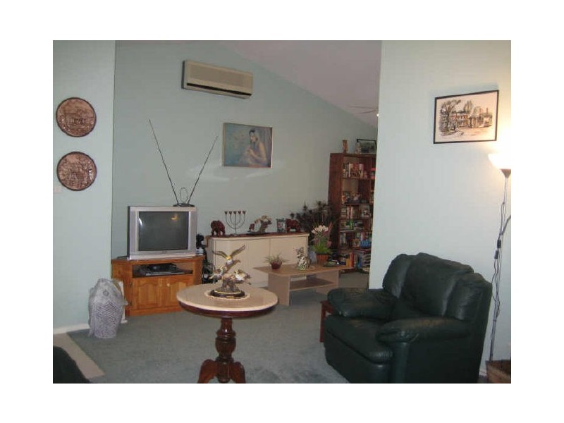 142 Denton Park Drive, Aberglasslyn NSW 2320