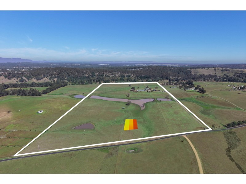 235 Pywells Road, Luskintyre NSW 2321