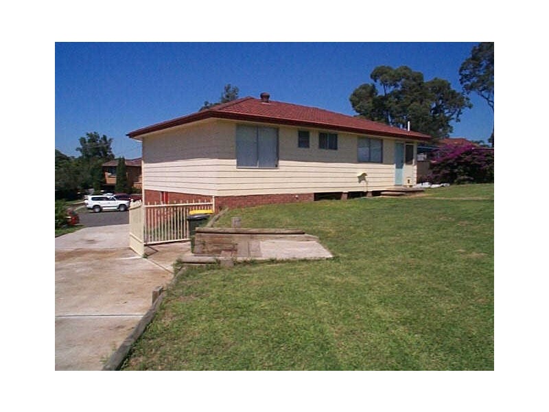 5 Cecily Close, East Maitland NSW 2323