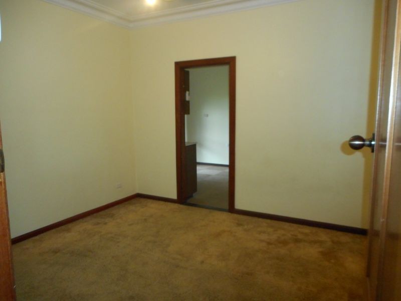 8 Ferry Place, East Maitland NSW 2323