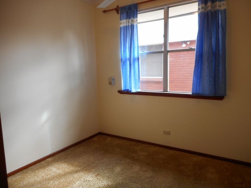 8 Ferry Place, East Maitland NSW 2323