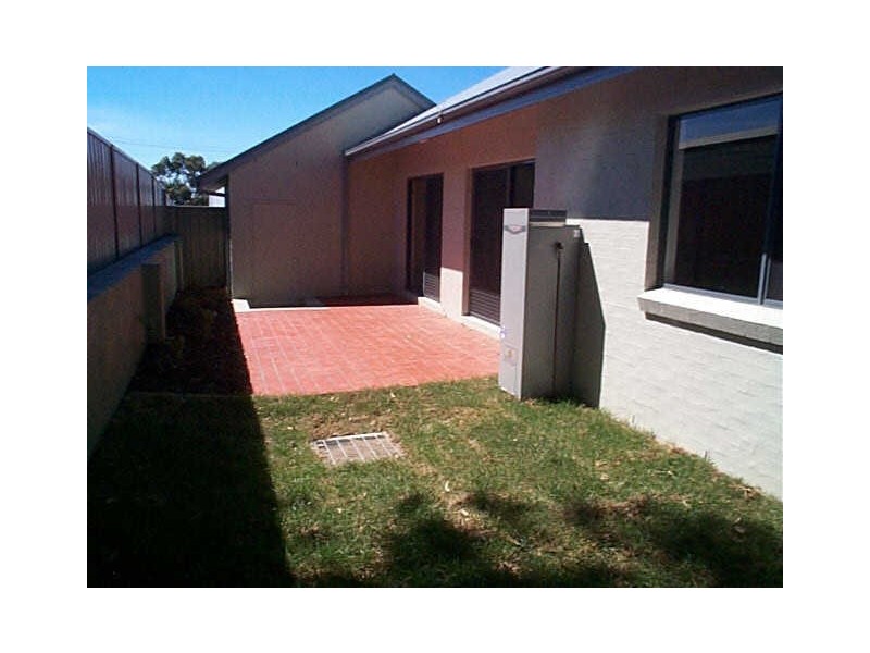 3/70 King Street, East Maitland NSW 2323