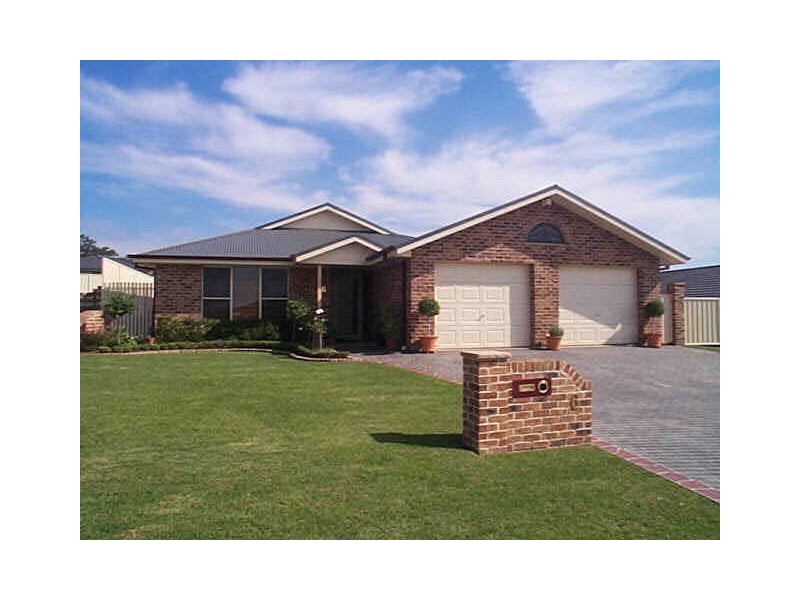 6 Honeyoak Drive, Aberglasslyn NSW 2320