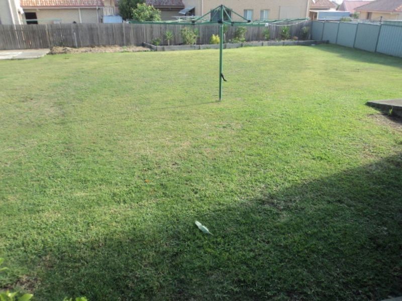 8 Fairfax Street, Rutherford NSW 2320