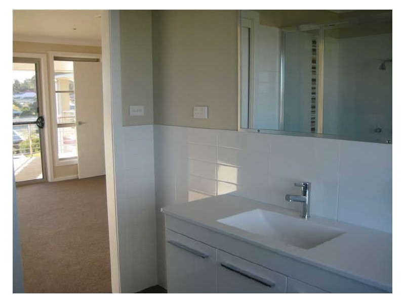 11 Margot Close, Bolwarra Heights NSW 2320