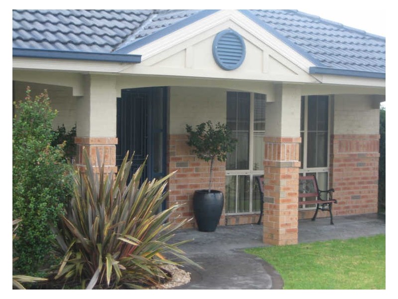 7 Wattlebird Close, Aberglasslyn NSW 2320